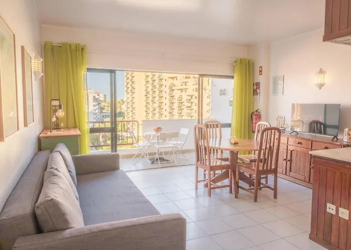 Torre Da Rocha 601a * Portimão